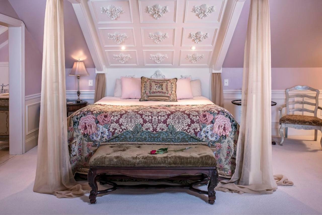 Cameo Heights Mansion And The Vine Fine Dining Restaurant Bed & Breakfast Touchet Exterior foto