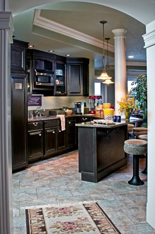 Cameo Heights Mansion And The Vine Fine Dining Restaurant Bed & Breakfast Touchet Exterior foto